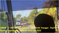 44043 22 057 Polizei-Eskorte zur World Voyager, Puerto Barios, Guatemala, Central-Amerika 2022.jpg